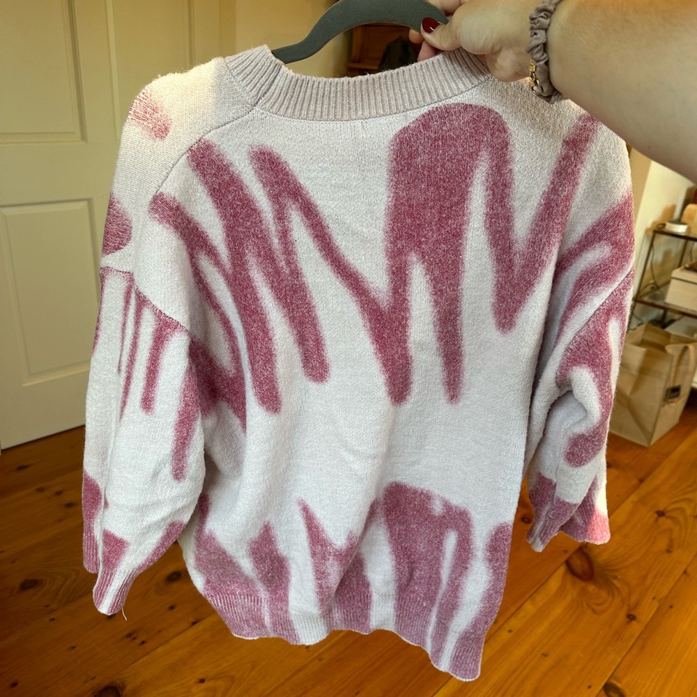 Pink Sweater - Picture 3 of 4